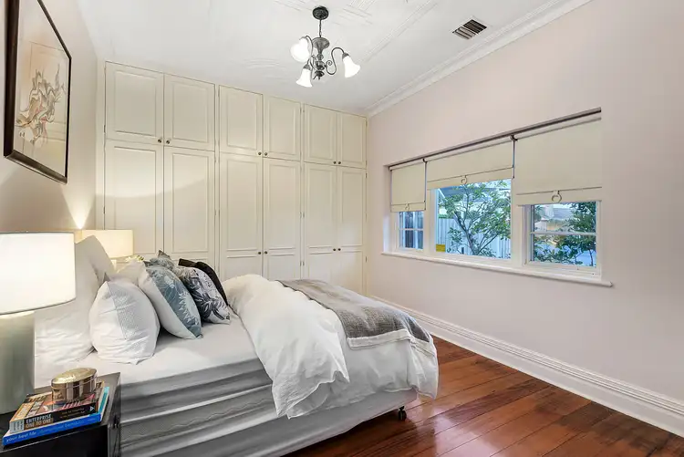 Fifth view of Homely house listing, 347 Koornang Road, Ormond VIC 3204