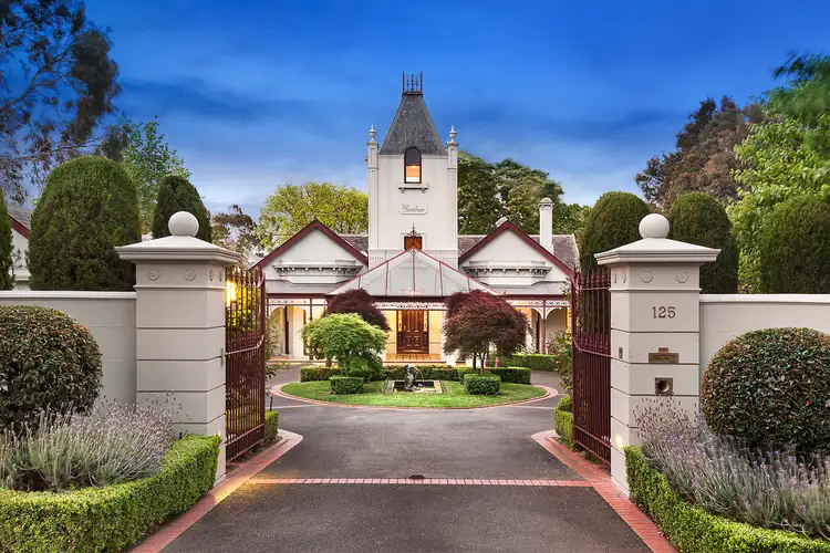 125 Yarrbat Avenue, Balwyn VIC 3103