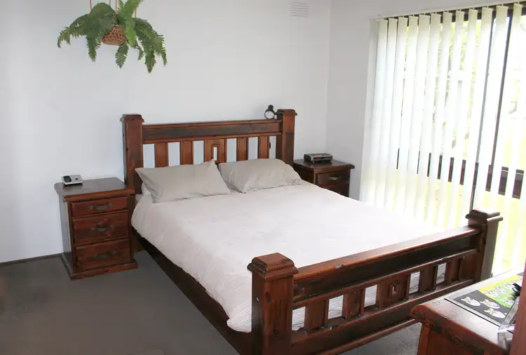 Sixth view of Homely house listing, 9 Rolstone Court, Narre Warren VIC 3805