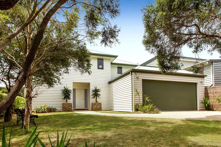 32 Alexander Avenue, Rye VIC 3941