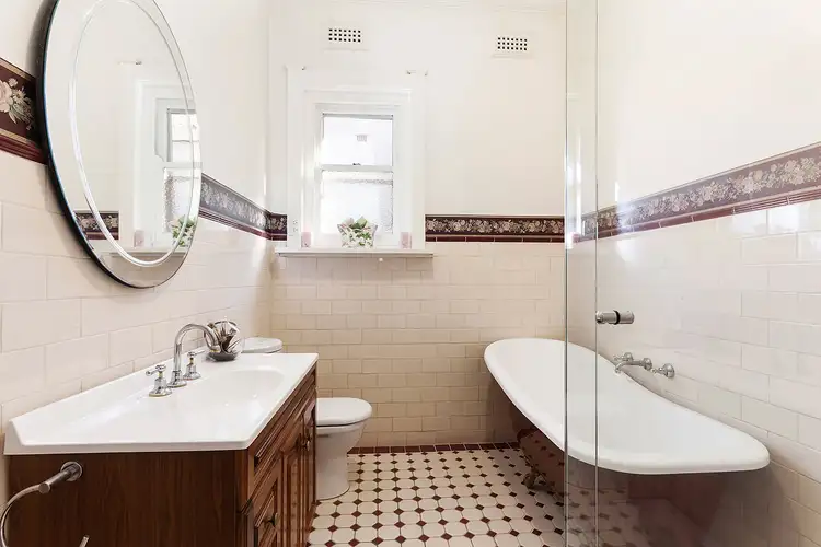 Fifth view of Homely house listing, 432 North Road, Ormond VIC 3204