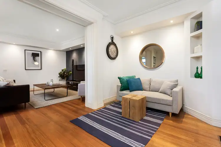 Second view of Homely house listing, 10 Kooyong Close, Hawthorn East VIC 3123