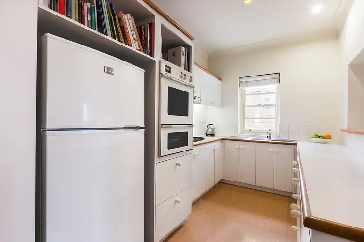 Fourth view of Homely apartment listing, 8/22 Powlett Street, East Melbourne VIC 3002