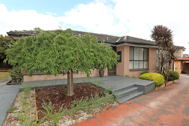 1/9 Fifth Avenue, Rowville VIC 3178