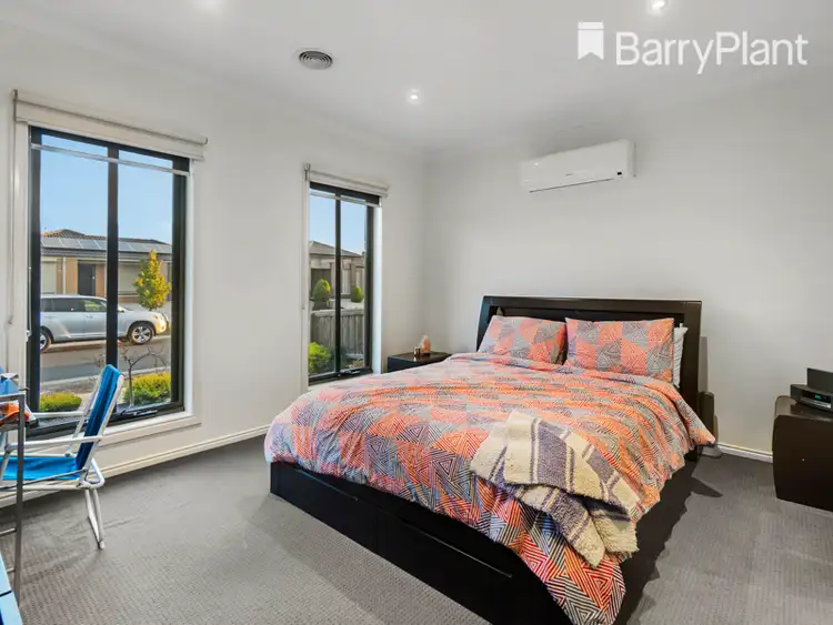 Second view of Homely house listing, 6 Springleaf Road, Tarneit VIC 3029