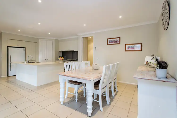 Third view of Homely house listing, 7 Bowerbird Place, Sunbury VIC 3429