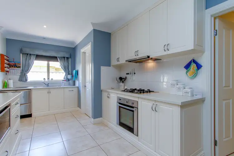 Sixth view of Homely house listing, 7 Kelly Court, Stratford VIC 3862