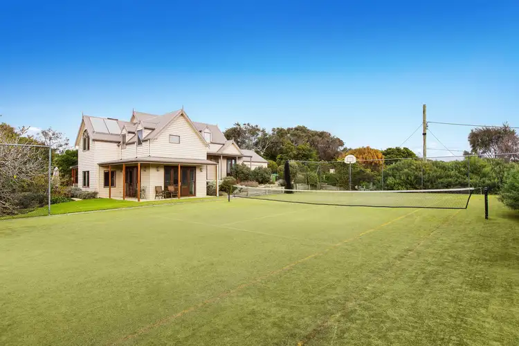2-4 Tadji Street, Sorrento VIC 3943