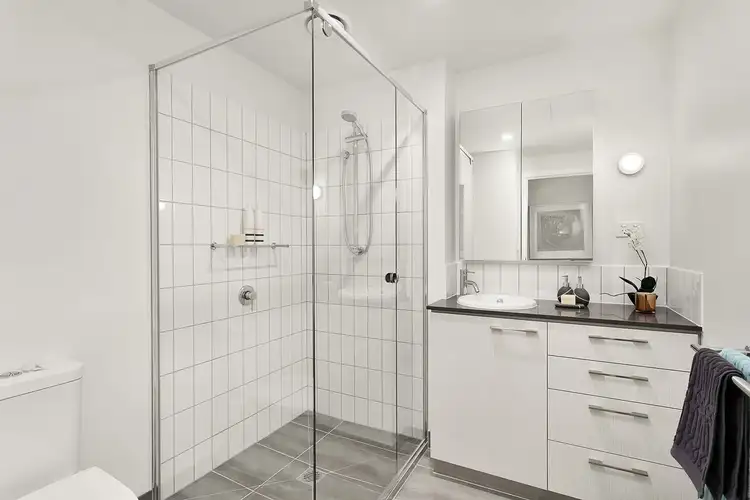 Fifth view of Homely apartment listing, 7a/168 Victoria Road, Northcote VIC 3070