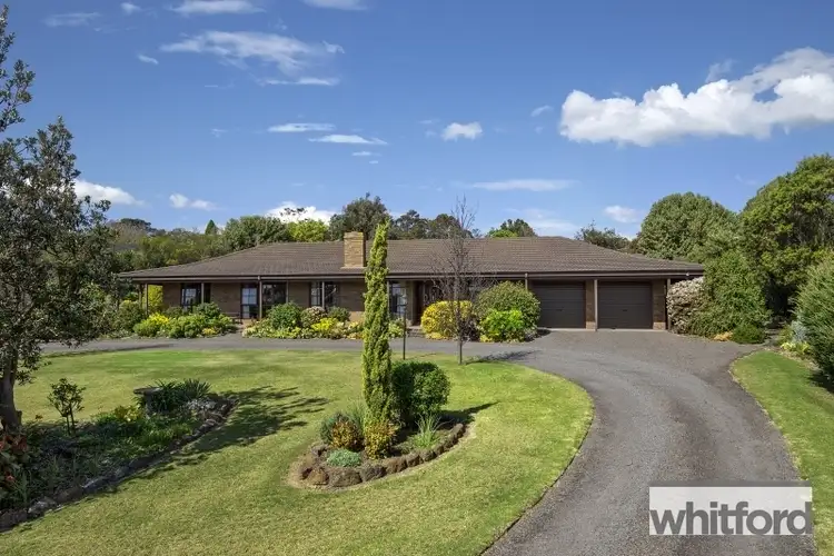 Third view of Homely house listing, 2 Willowfield Court, Highton VIC 3216