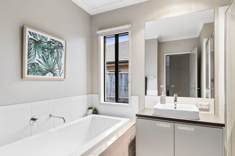 Fifth view of Homely house listing, 61 Bedervale Loop, Doreen VIC 3754