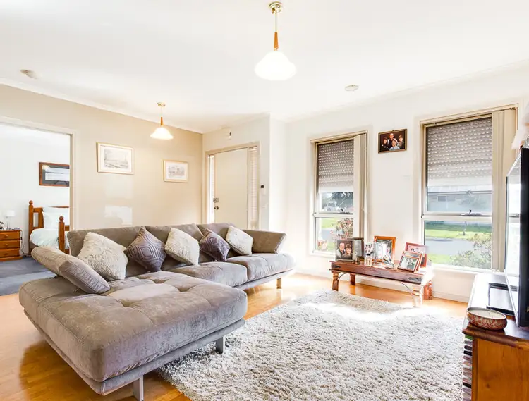 Sixth view of Homely house listing, 1/23 Treeside Drive, Tarneit VIC 3029