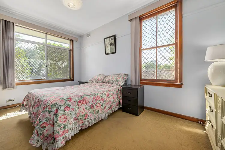 Fifth view of Homely house listing, 5 Daphne Crescent, Bellfield VIC 3081