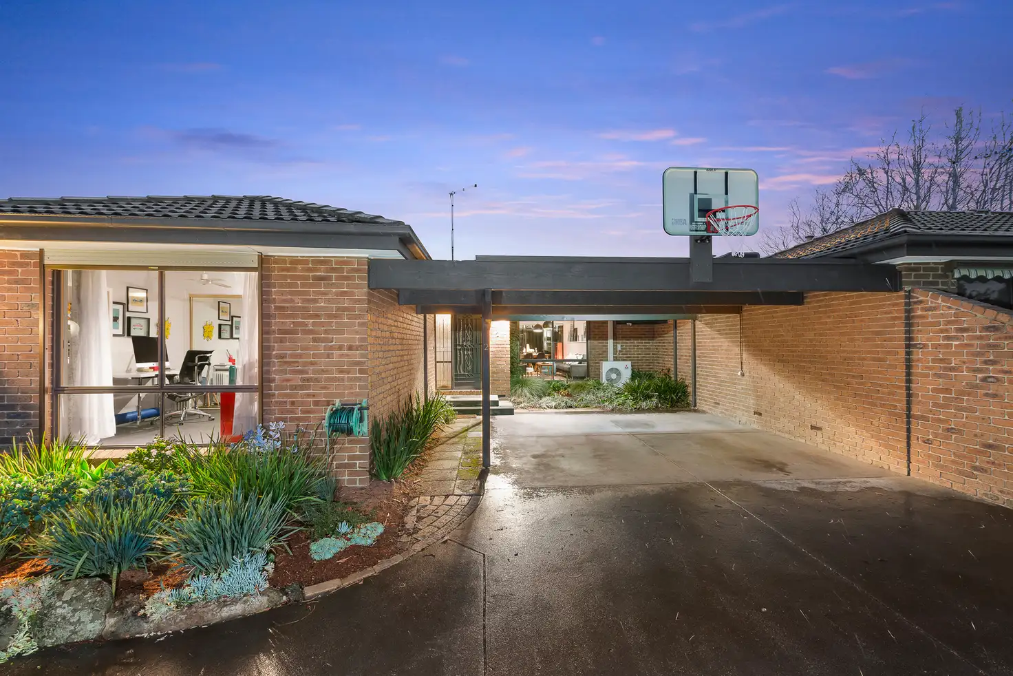 Main view of Homely unit listing, 2/8 Thistle Grove, Highett VIC 3190