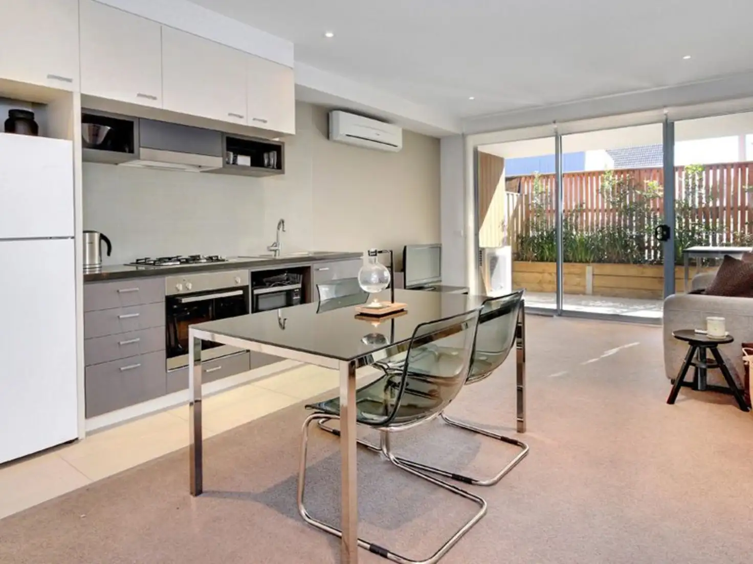 Main view of Homely unit listing, 15/5 Bear Street, Mordialloc VIC 3195