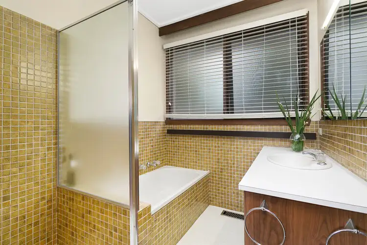 Sixth view of Homely house listing, 5 Wicking Court, Blackburn South VIC 3130
