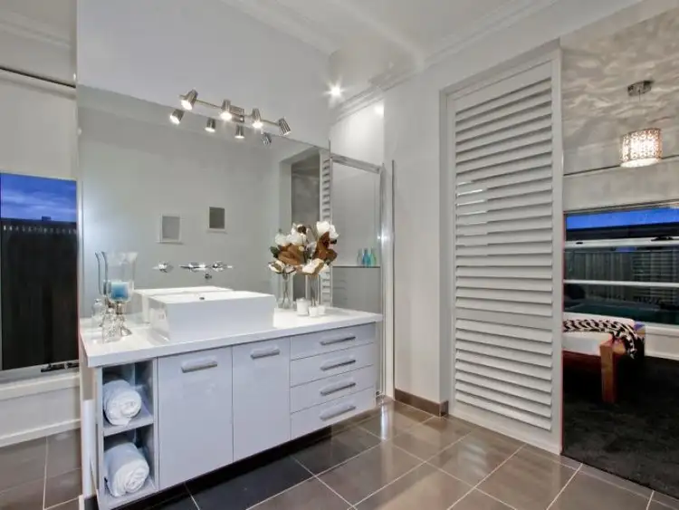Fourth view of Homely house listing, 4 Ruthberg Drive, Sale VIC 3850