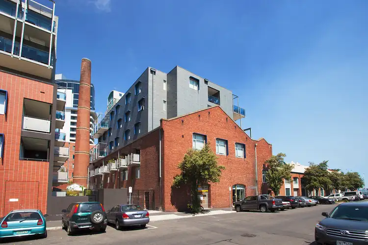 206/50 Dow Street, Port Melbourne VIC 3207