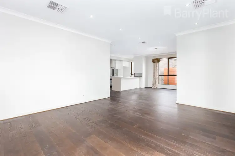 Fifth view of Homely house listing, 4 Barooga Terrace, Truganina VIC 3029