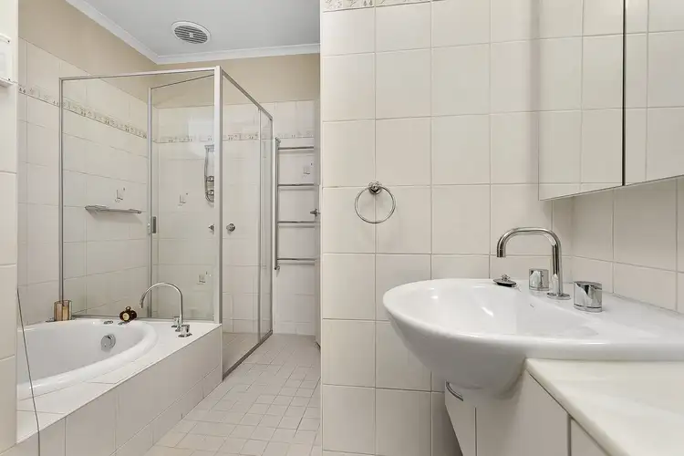 Fourth view of Homely unit listing, 1/565 Burke Road, Camberwell VIC 3124