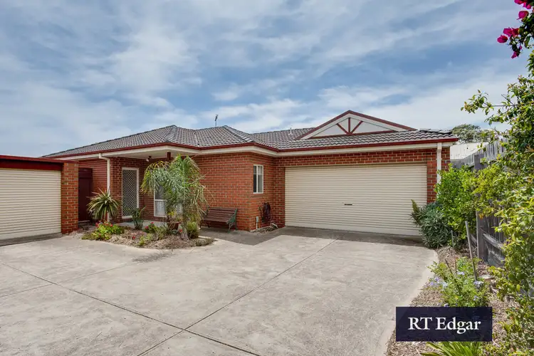 2/19 Mirriam Avenue, Rosebud West VIC 3940