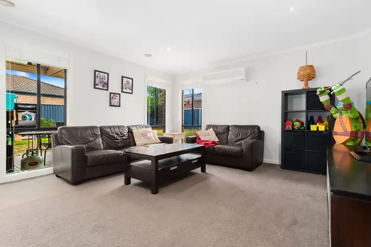 Fifth view of Homely house listing, 7 Stringybark Circuit, Pakenham VIC 3810