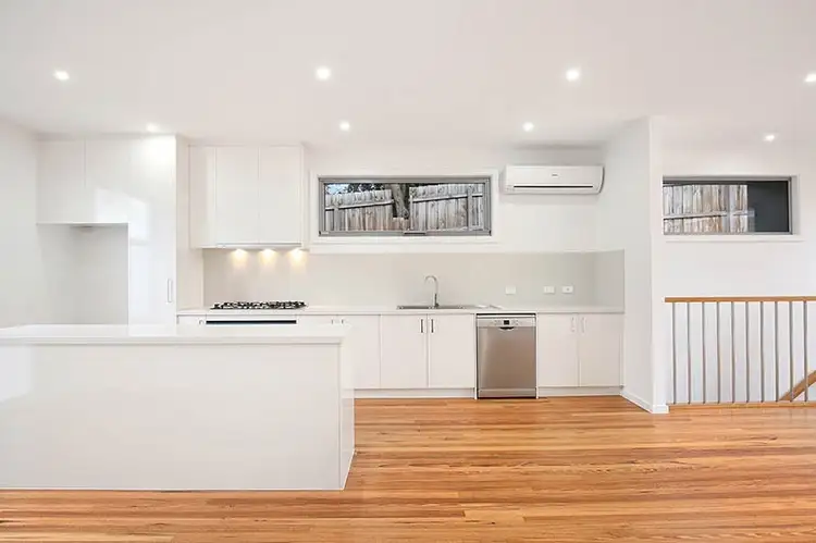 Fourth view of Homely townhouse listing, 5/18 Heatherdale Road, Mitcham VIC 3132