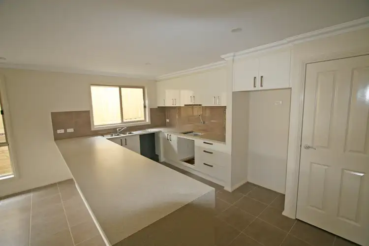 Sixth view of Homely unit listing, 3/32 Railway Avenue, Garfield VIC 3814
