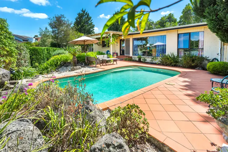 Main view of Homely house listing, 5 Moor Park Crest, Doncaster East VIC 3109