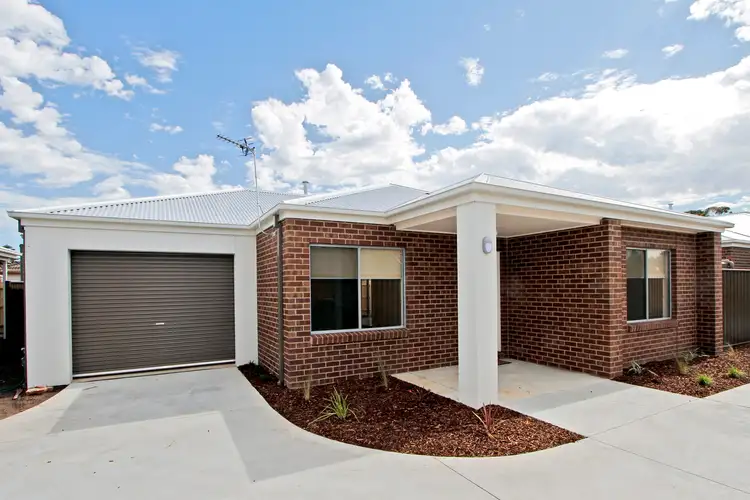 2/129 Pearson Street, Sale VIC 3850