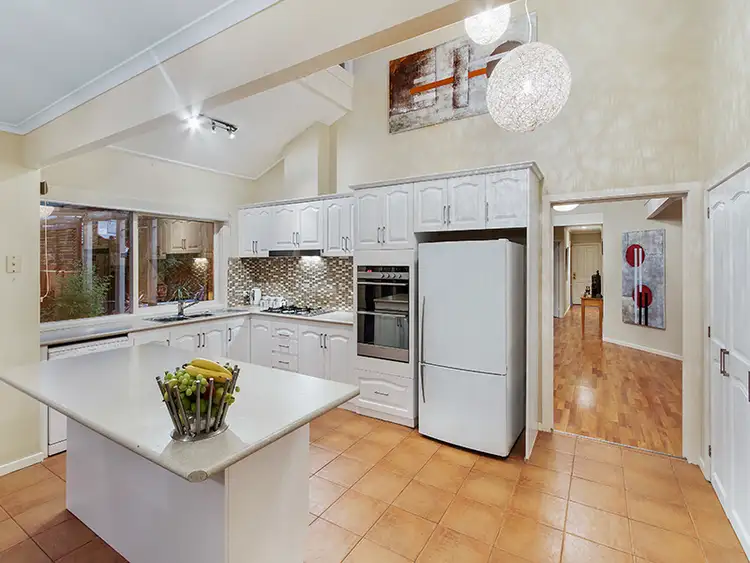 Seventh view of Homely house listing, 10 Orbel Close, Hoppers Crossing VIC 3029