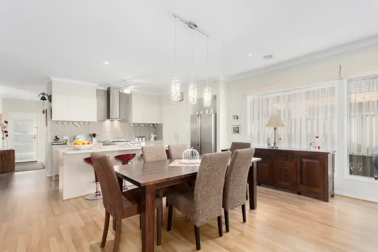 Third view of Homely house listing, 6 Kilburn Place, Pakenham VIC 3810