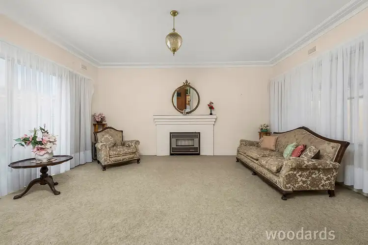 Second view of Homely house listing, 2 Dactyl Road, Moorabbin VIC 3189