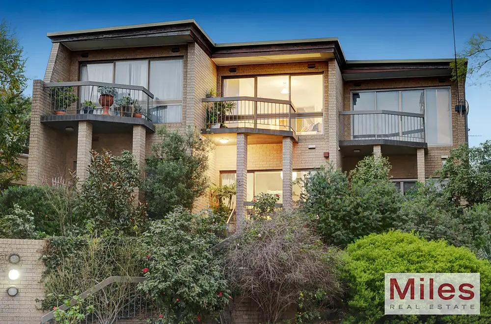 Main view of Homely unit listing, 2/53 Norman Street, Ivanhoe VIC 3079