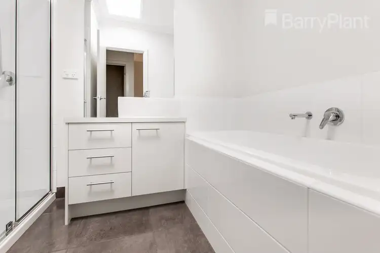 Seventh view of Homely unit listing, 5/27 Turva Avenue, Tarneit VIC 3029