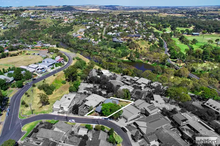 Third view of Homely house listing, 3 Chesterfield Court, Newtown VIC 3220