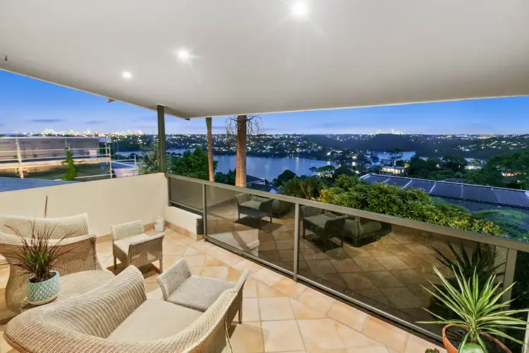 1 Gurney Crescent, Seaforth NSW 2092