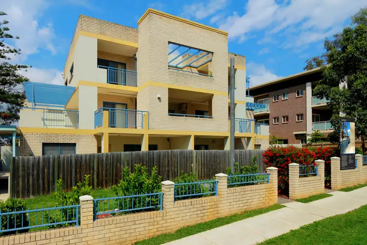 Main view of Homely unit listing, 3/12-16 Prospect Street, Rosehill NSW 2142