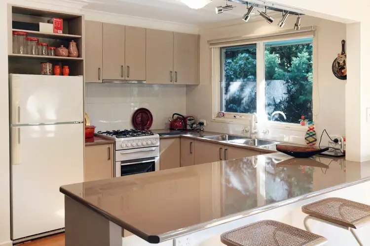 Fourth view of Homely house listing, 2 Brian Road, Woodend VIC 3442