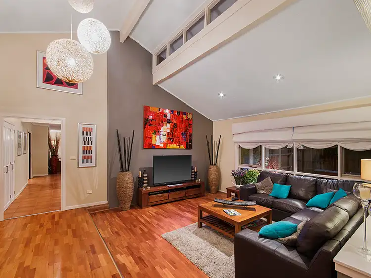 Sixth view of Homely house listing, 10 Orbel Close, Hoppers Crossing VIC 3029