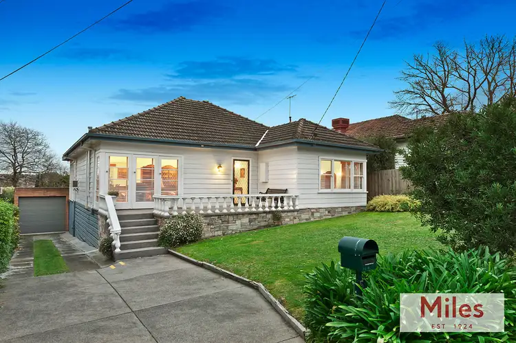 5 Coorie Crescent, Rosanna VIC 3084