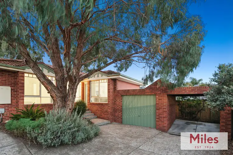 2/6 Aminya Crescent, Yallambie VIC 3085