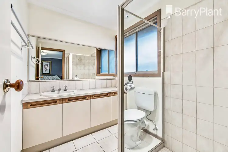 Third view of Homely house listing, 33 Bartlett Crescent, Hoppers Crossing VIC 3029