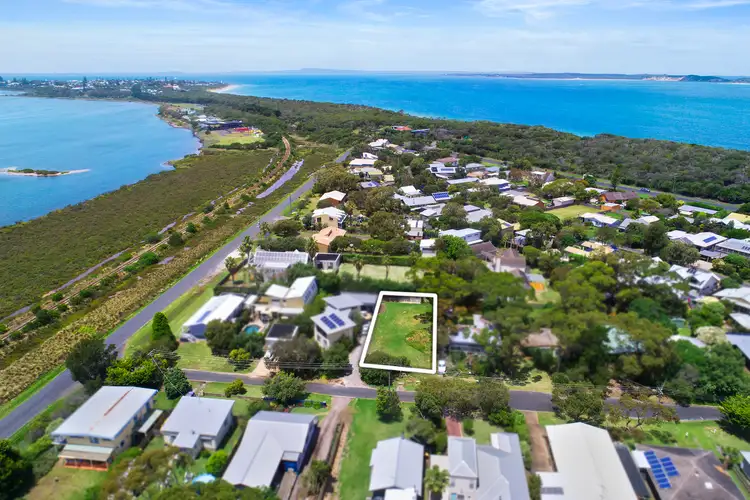 16 Rayleigh Avenue, Queenscliff VIC 3225