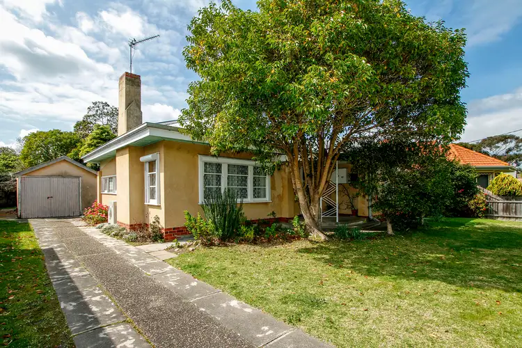 12 Barkly Street, Sale VIC 3850