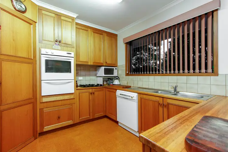 Fourth view of Homely house listing, 3 Acacia Court, Sale VIC 3850