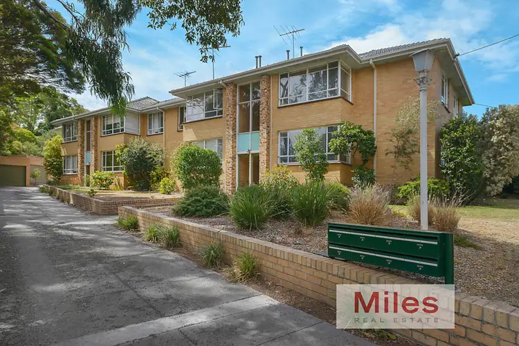 Main view of Homely unit listing, 3/105 Locksley Road, Ivanhoe VIC 3079