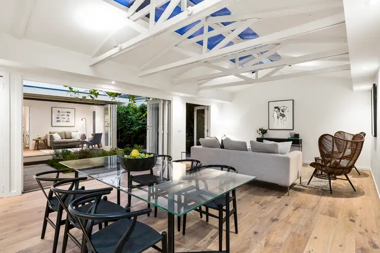 5 Eileen Street, Armadale VIC 3143