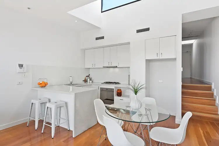 Third view of Homely apartment listing, 10/198 Lower Heidelberg Road, Ivanhoe East VIC 3079
