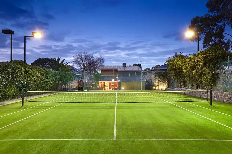 112 Winmalee Road, Balwyn VIC 3103